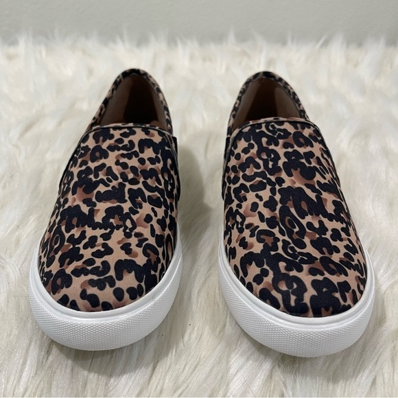 Women’s Steve Madden Symba Cheetah Slip on Shoes 8.5 US! - Picture 4 of 11